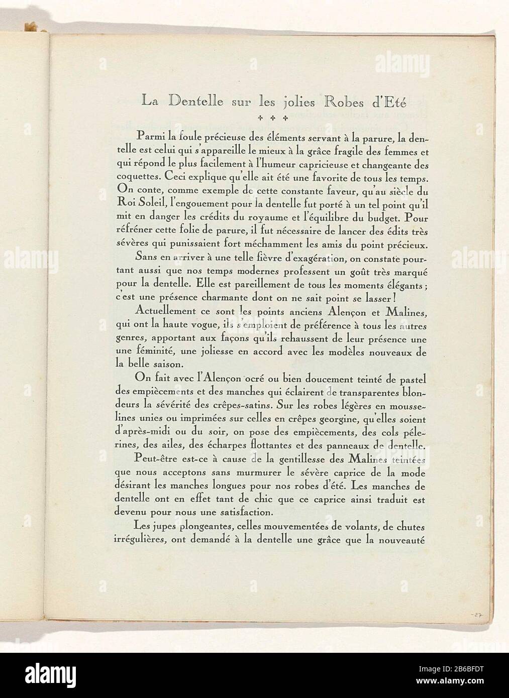 Pagina uit het modetijdschrift Art--------------17-Beauté ût (1920-1933). Hersteller: Prentmaker: Anoniemstofffabrik: V. Racine (vermeld op object)uitgever: Charles Goy dating: 1929 Physical kenmerken: Lithografie, met sjablonen en de Hand gekleurd Material: Papier Techniek: Lithografie (techniek) / met de Hand Kleuren / pomm Chor Abmessungen: 315 × mm AD Dress: Subject: 315 mm B ad: B ad: B ad: B ad: B ad: B Abendkleid (+ Damenbekleidung)Wanneer: 1929 - 1929 Stockfoto