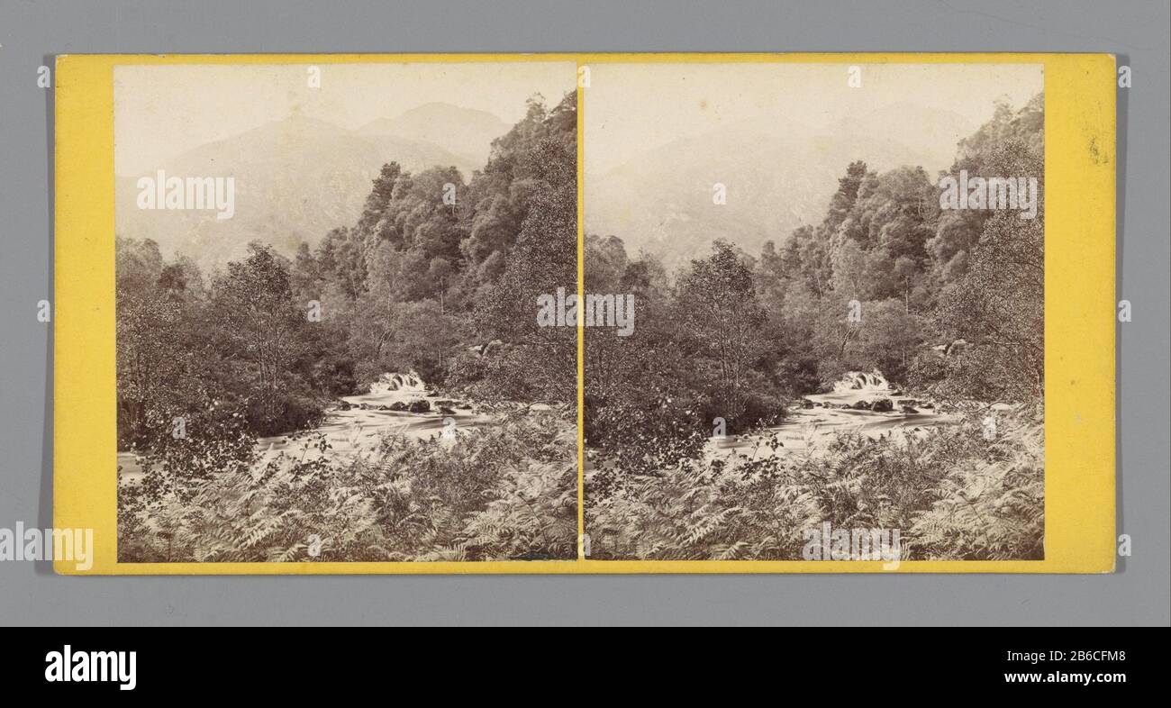 Brook in the Trossachs, mit Kulisse des Ben Venue Pass der Trossachs-Looking to Ben Venue (Titelobjekt) Brook in den Trossachs, mit Hintergrund des Ben Venue Pass der Trossachs-Looking to Ben Venue (Titelobjekt) Property Type: Stereo Picture Item Number: RP-F F04785 Aufschriften/Marken: Anzahl, Verso, gedruckt 'Nr. 21.'naam, verso, gedruckt, 'G. W. Wilson & Co., Aberdeen.' Hersteller: Fotograf George Washington Wilson & Co. (Börsennotiertes Objekt) Herstellung: Trossachs dating: CA. 1850 - ca. Physikalische Merkmale von 1880: Albumindruckstoffe: Pappe Papiertechnik: A Stockfoto