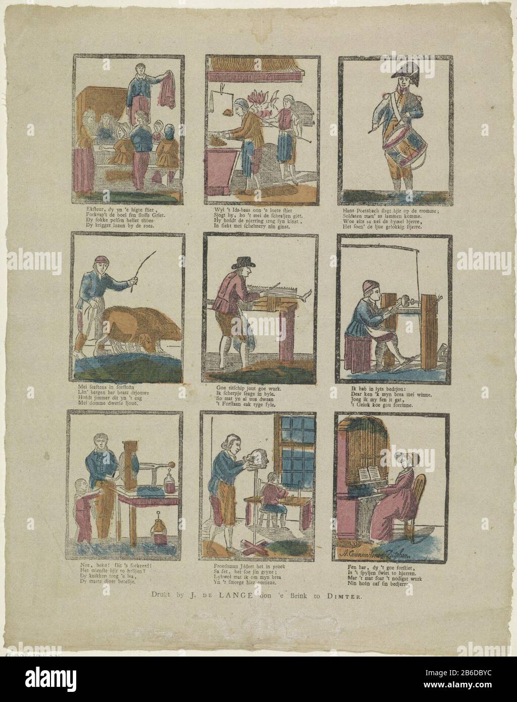 Berufe und Gewerbe Leaf mit neun Vorstellungen von Handwerkern und Berufen wie Straßenhändler, Trommel-, Zimmermann- und Perückenmacher. Unter jedem Bild eine vierzeilige Verse in Fries. Hersteller : Druckerhersteller Alexander Cranendoncq (denkmalgeschütztes Gebäude) Herausgeber: Jan de lange (II) (denkmalgeschütztes Gebäude) Ort Herstellung: Druckmaschine: Zutphen Herausgeber: Deventer Datum: 182-1849 Physische Merkmale: In Blau, Gelb und Pink gefärbter Holzschnitt; Textdruckmaterial: Papiertechnik: Holzschnitt / Farben / Druckformate: Blatt: H 431 mm × W 339 mm Betreff: Handwerk und Handwerk, Fachhand Stockfoto