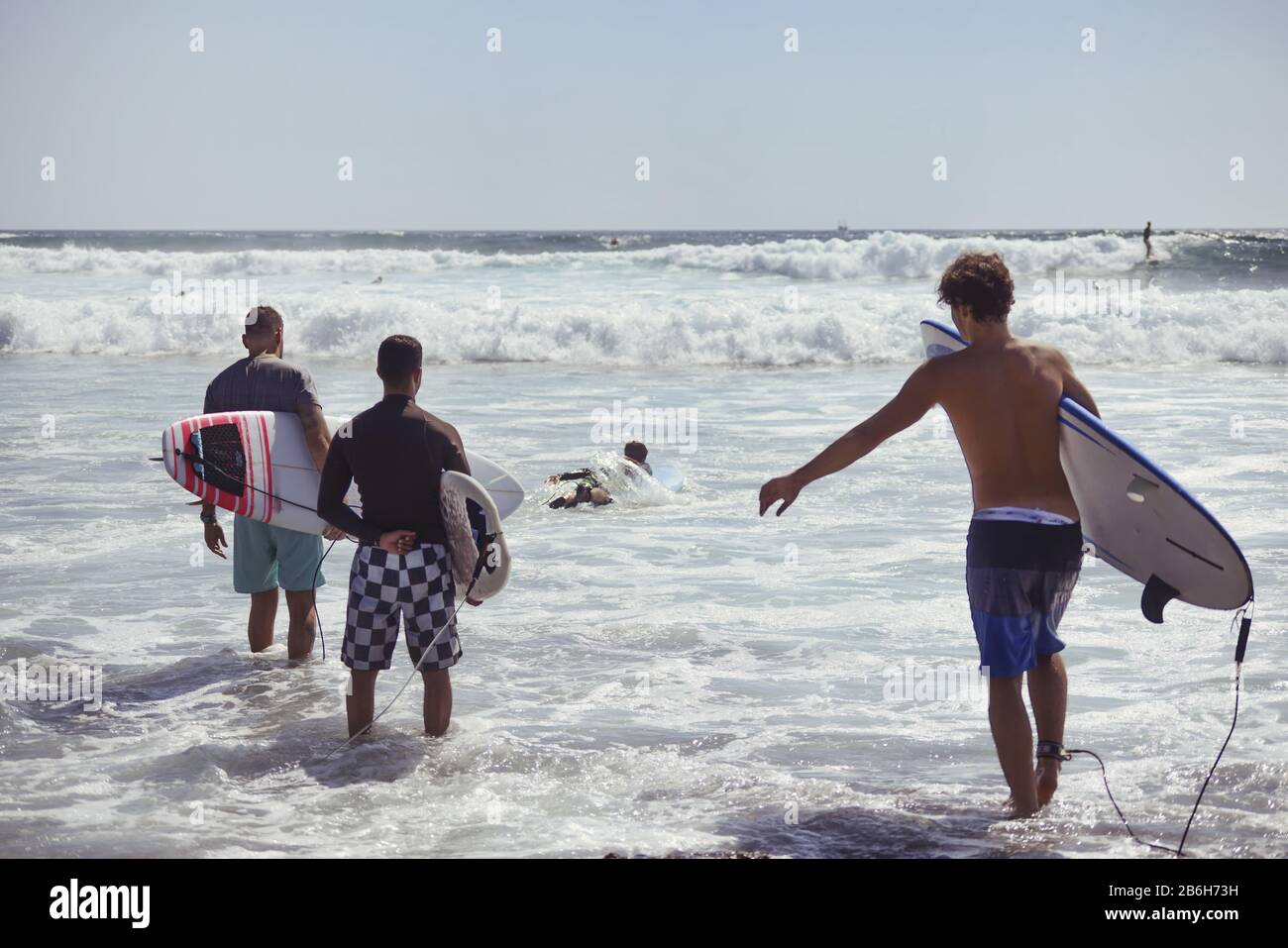 Welle für Surfer Stockfoto