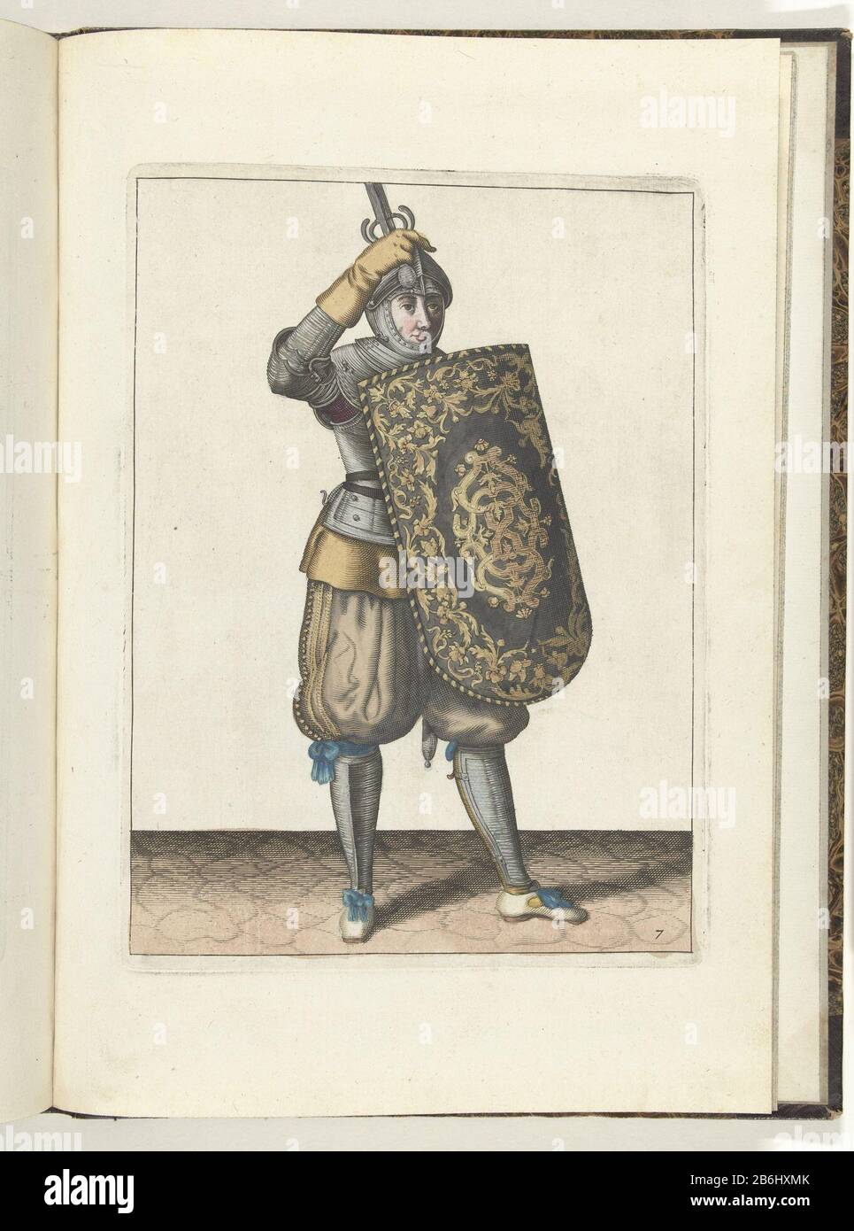Die Übung mit Targe und Vergewaltiger, wie der Soldat das Visier seines Helms mit der Targe schließt und Vergewaltiger in der Hand zieht (Nr. 7), 1618 die Übung mit dem Targe und Vergewaltiger, wie der Soldat das Visier seines Helms mit der Targe schließt und Vergewaltiger in der Hand zieht, 1618. Ein Teil der Illustrationen: Adam van Breen, Nassauische Waffenhandlung / Kurzer-Botschaft unnd Ahnzeigunghauff which Ab-bilddungh of the Figures / den rights brauch all des jenigen jeweiligen / so einem Soldatinnen von NUTS / in der Handlung der Targa, in dem Degen, 1618, Platten-Nr 7. Um 1600 sein. Hersteller: Zum Desi Stockfoto