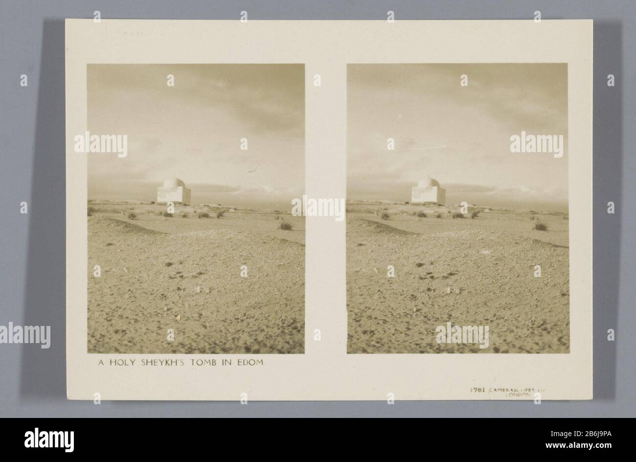 Serie über die Ausgrabungen der britischen Archäologen Gerald Harding und Flinders Petrie bei Tell Jamme in dem damaligen britischen Mandat Palestina. Hersteller : Fotograf: Anonymer Verleger: Camera Copes Ltd. (Denkmalgeschütztes Gebäude) Herausgeber: Coronet Camera Co. (Denkmalgeschütztes Eigentum) Ort Herstellung: Fotograf: Palestine Herausgeber: London Herausgeber: Birmingham Datum: 1926 - 1927 Material: Papiertechnik: Gelatine Silber Druckabmessungen: Hauptträger: H 82 mm × W 113 mm Betreff: Grab, Grabwüste wo: Palästina Stockfoto