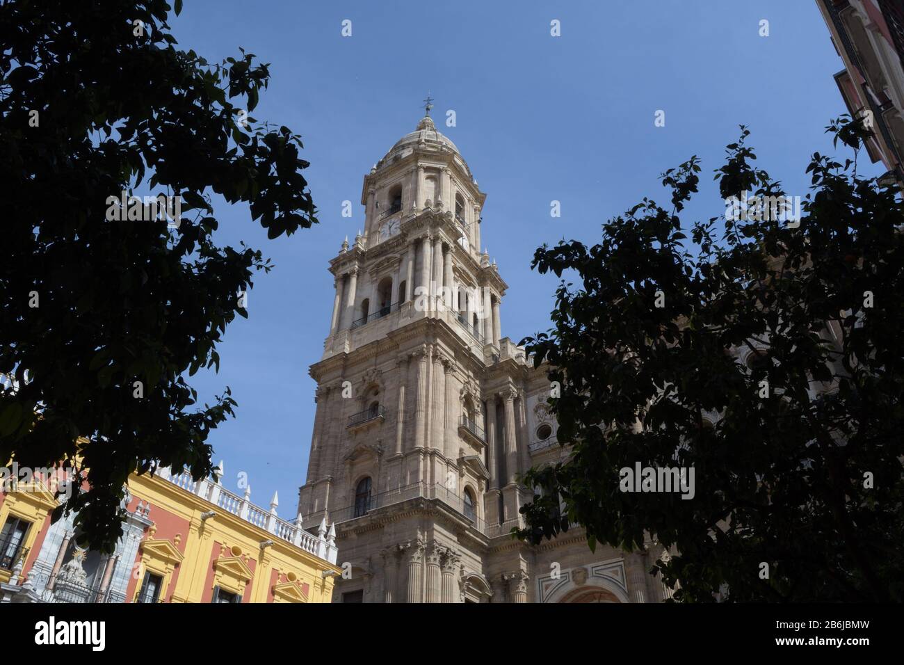 Kathedrale von Malaga, Turm vom Bischofsplatz, Malaga, Spanien Stockfoto