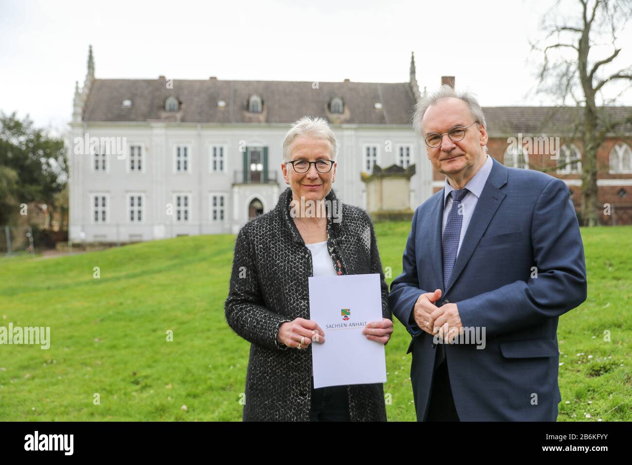 Ehemaliger Wohnort In Sachsen Anhalt Stockfotos Und Bilder Kaufen Alamy