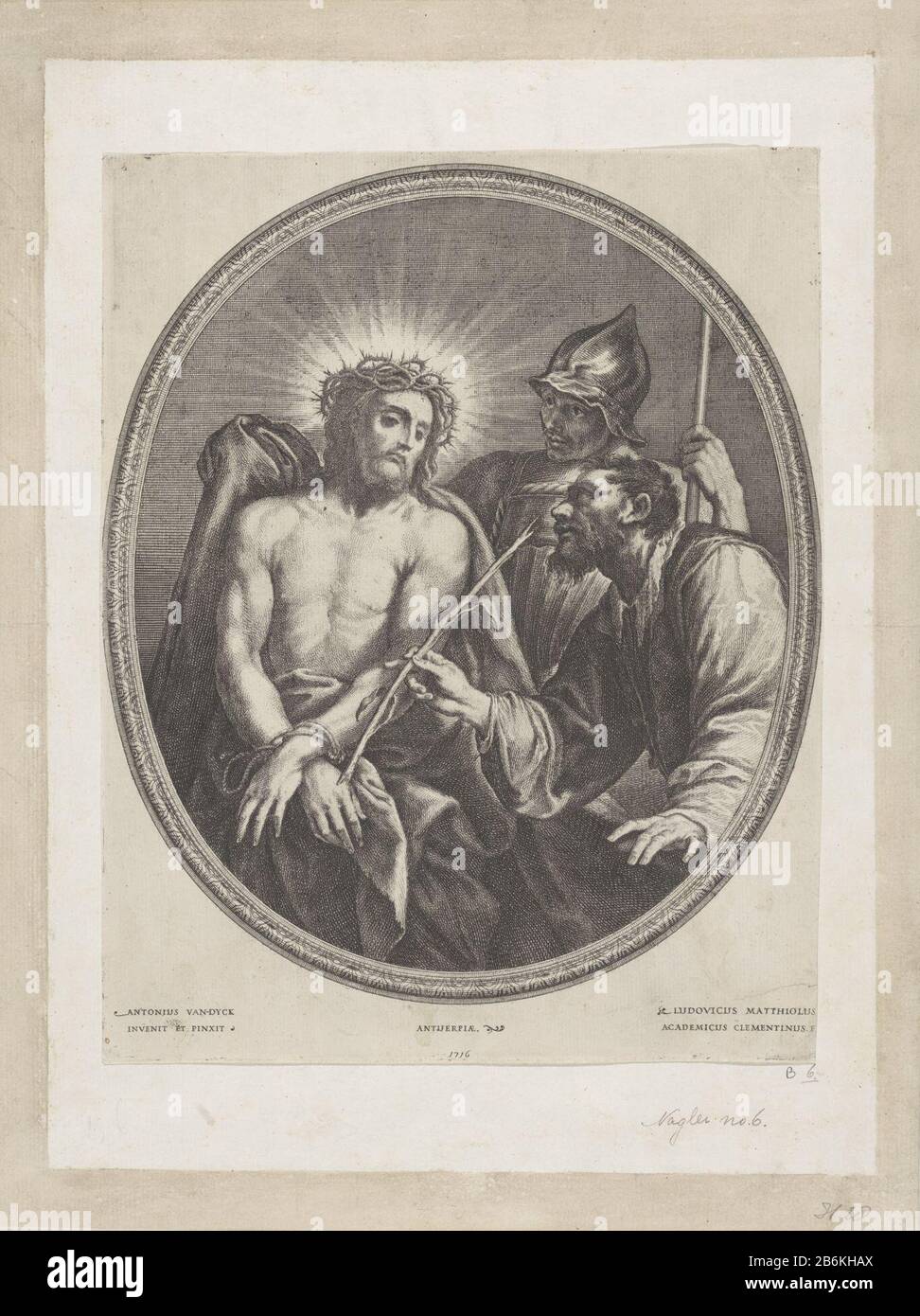 Ecce Homo Spottery Ecce Homosexuelle Verspottung Objekttyp: Bild Artikelnummer: RP-P-1925-444Katalogogusreferentie: Der Illustrierte Bartsch 6Bartsch 6LeBlanc 6-1 oder zwei (2) Markierungen / Marken: Sammlermarke, Verso, gestempelt: Lugt 2165 oder 2166opschrift, verso opzetvel handschriftlich in Biesi: "Beschreibung:" Christus ist die Dornenkrone auf seinem Kopf. Ein Soldat und ein Mann, die ihm einen Mantel und ein Schilf darbringen. Präsentation in einem ovalen Sierlijst umhüllt. Hersteller : Druckmaschine: Lodovico Mattioli (denkmalgeschütztes Objekt) zu Gemälde von Anthony van Dyck (denkmalgeschütztes Gebäude) Herausgeber: Unbekannt (denkmalgeschütztes Eigentum) Stockfoto