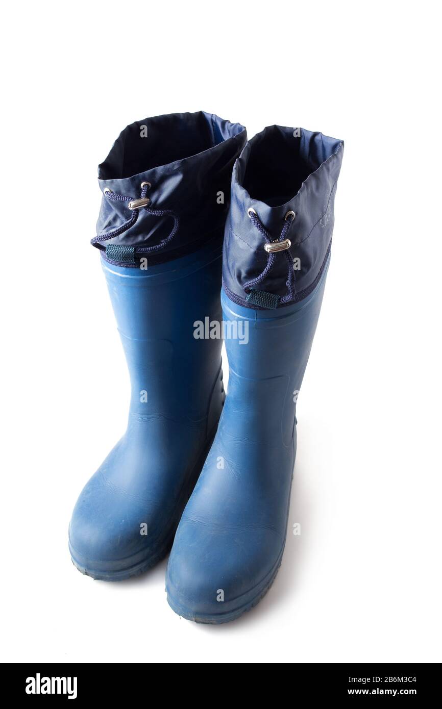 Paar blaue EVA-Gummistiefel isoliert auf Weiß Stockfoto