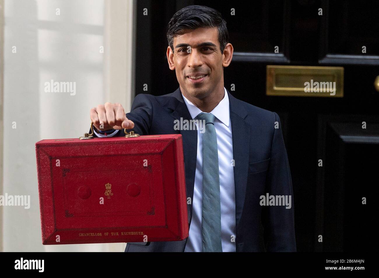 März 2020. London, Großbritannien. Rishi Sunak, Schatzkanzler, verlässt die Downing Street Nr. 11, um sein Budget im Unterhaus zu präsentieren. Foto von Ray Tang/Ray Tang Media Stockfoto