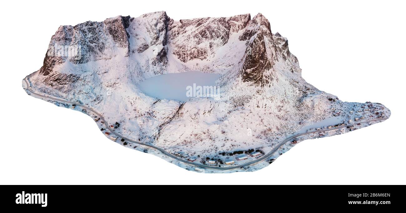 Panorama von Archipel und Gletscher auf dem Tal im Winter auf den Lofoten Inseln. Isoliert auf weißem Hintergrund Stockfoto