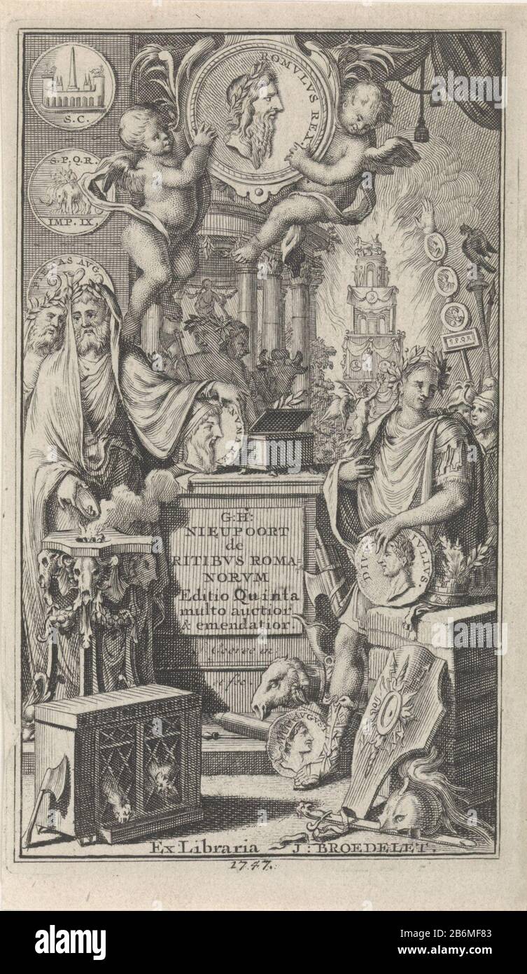 Figuren uit de Romeinse oudheid titelpagina voor Willem Hendrik Nieupoort, Rituum, qui olim apud Romanos obtinuerunt, succincta explicatio, 1747 In der Mitte ein Sockel mit dem Titel des Buches. Um den Sockel herum verschiedene Figuren aus der römischen Antike. Verbindet religiöse Objekte wie eine Sammelkiste und Opfer im Hintergrund eines Tempels. Rechte Objekte Militär, mit einem Triumphbogen im Hintergrund. Zwei Putten, die ein Medaillon mit dem Porträt von Romelus aufnehmen. Hersteller: Der Druckerhersteller Jan Goeree (börsennotiertes Objekt), entworfen von Jan Goeree (denkmalgeschütztes Gebäude) Herausgeber: J. Broedelet (LIS Stockfoto