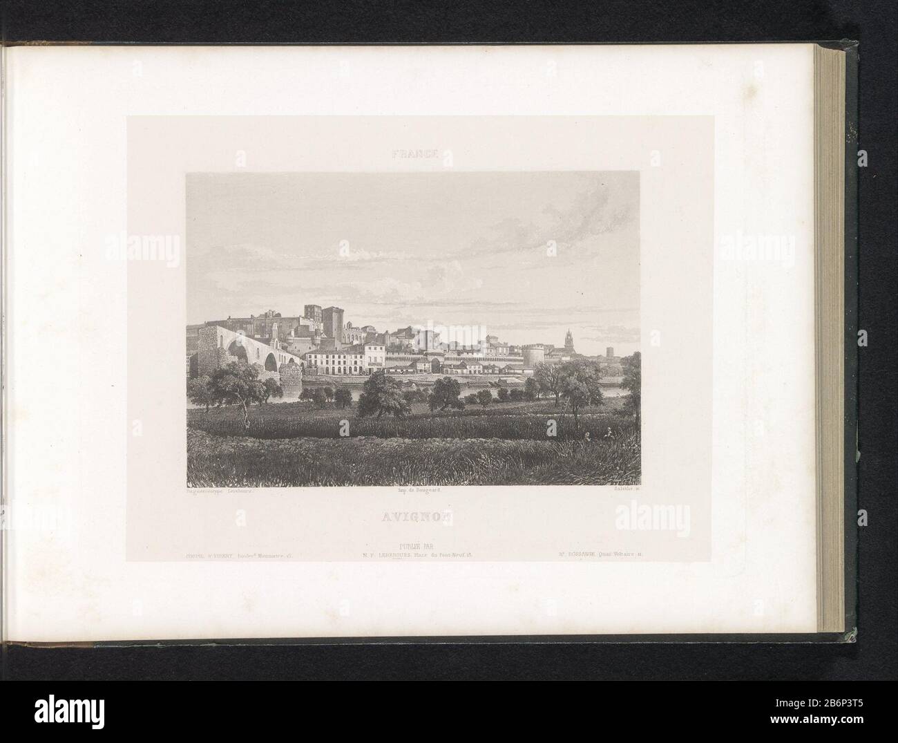 Gezicht op Avignon Avignon (titel op object) Frankreich (serietitel) Blick auf Avignon (title object) Frankreich (title) Immobilientyp: Seite drucken Artikelnummer: RP-F 2001-7-1540-21 Aufschriften / Marken: Aufschrift, Recto, gedruckt: "Rittner & Goupil Boulevd Montmartre 15'opschrift, recto, print: 'NP Loprif to Place du Place. Bossance Quai Voltaire 11' Hersteller : Druckerhersteller: Friedrich Salathé (denkmalgeschütztes Eigentum) zum Zeichnen: Anonym auf Bildern von Noël Marie Paymal Lerebours (denkmalgeschütztes Gebäude) Drucker: Bougeard (denkmalgeschütztes Gebäude) Herausgeber: Noël Marie Payma Stockfoto