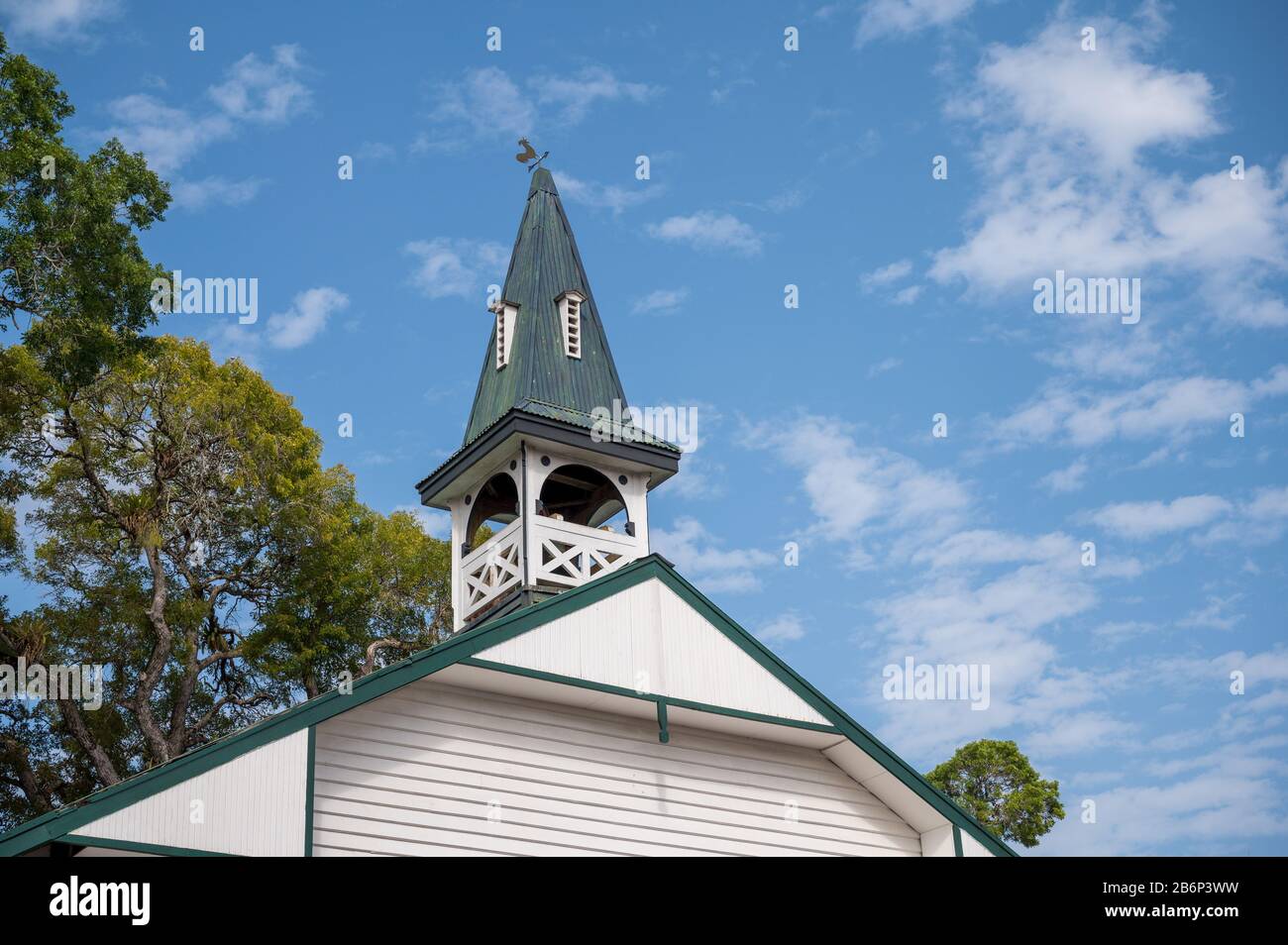 Alte holzkirche im holländischen Stil in Paramaribo, Suriname Stockfoto