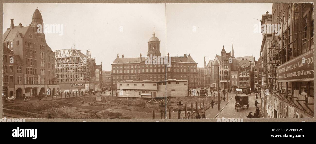 Gezicht op de Dam te Amsterdam tijdens werkzaamheden voor de verruiming van de Dam, Panorama von zwei zusammengeklebten Foto's. Hersteller : Fotograf: BW Arendsen ( zugeordnet zu) Ort Herstellung: Amsterdam Datum: 198 Physische Merkmale: Daglichtcollodiumzilverdruk auf Papier auf Karton Material: Papier Papier Pappe Technik: Daglichtcollodiumzilverdruk Abmessungen: Foto: H 120 mm × W 326 mmblad: H 212 mm × W 377 mmToelichtingBestaat zwei zusammengeklebte Bilder (siehe RP -F-00-1814 und RP-F-00-1800) . Betrifft: Umkehr der Bauarbeiten oder historische Gebäude, Stätten, Straßen usw. ( Stockfoto