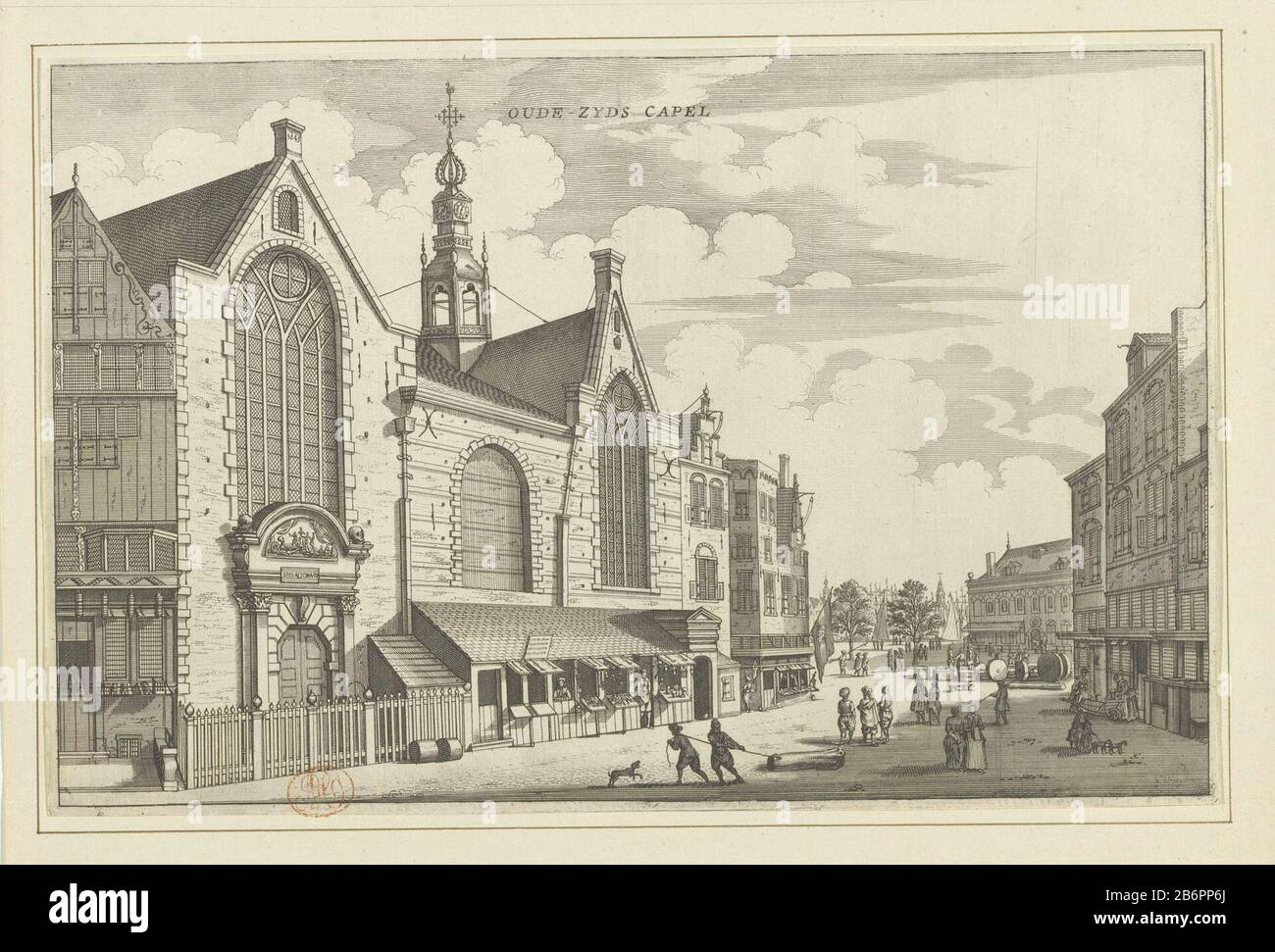 Gezicht op de Sint-Olofskapel (Oudezijds Kapel) te Amsterdam Oude-Zyds Capel (titel op object) Blick auf die St. Olof Chapel, auch bekannt als Oudezijds Chapel, auf der Seite des Amsterdamer Strandes. Auf der Straße verschiedene Figuren. Im Hintergrund schepen. Hersteller : Druckhersteller Jacob van Meurs (möglich) Herausgeber: Jacob van Meurs (möglich) Herausgeber: Joachim Nosche (möglich) Ort Herstellung: Amsterdam Datum: 1663 - 1664 Material: Papiertechnik: Ätzmaße: Plattenkante: H 192 mm × b 296 mmToelichtingHuiige Druckzustand in: Dapper, Olfert. Historisches Peschry der stadt Ams Stockfoto