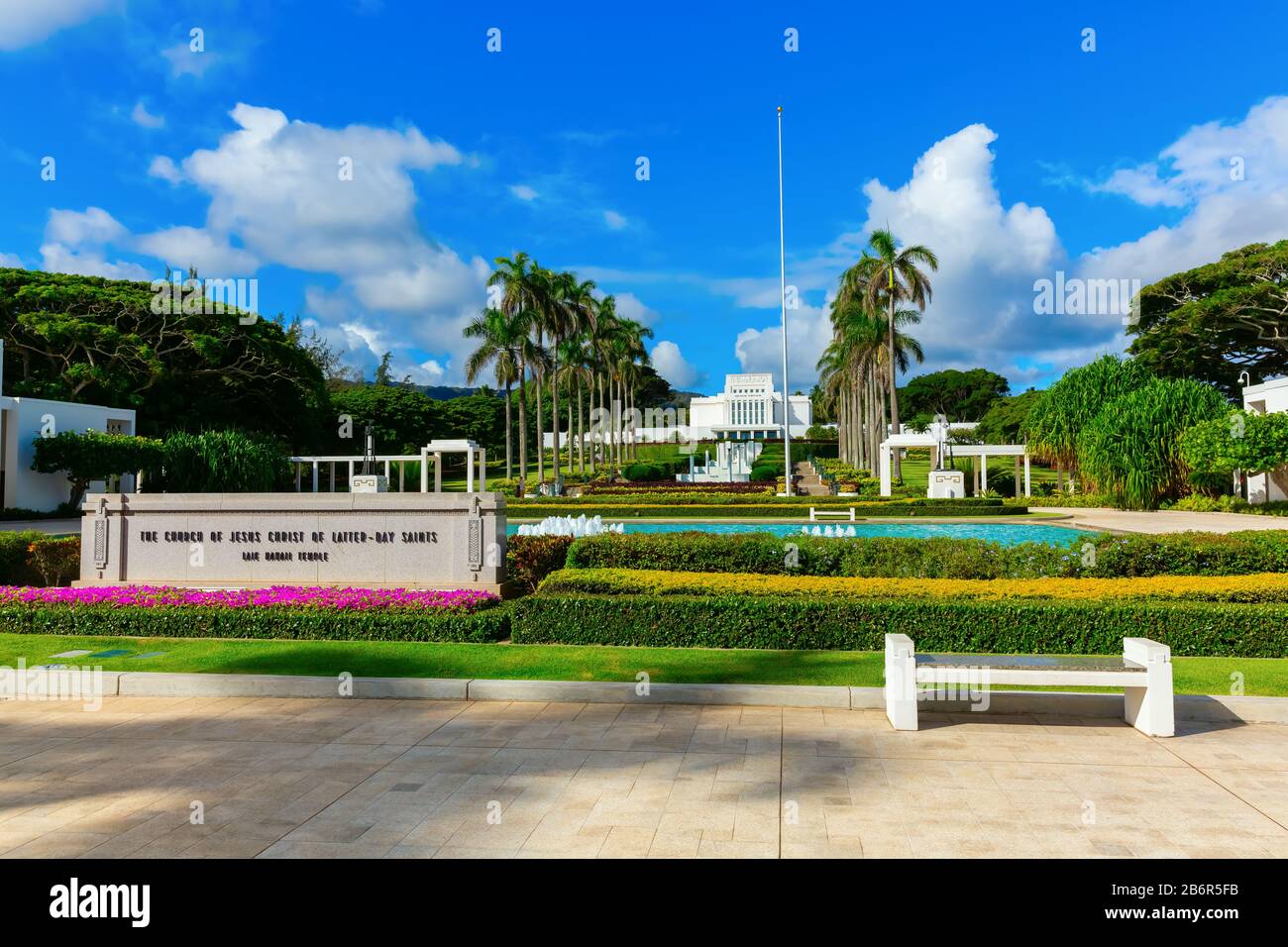 Laie, Oahu, Hawaii - 03. November 2019: Laie Hawaii Tempel auf Oahu. Der Tempel war der erste Tempel, der von der LDS-Kirche außerhalb der zusammenhängenden Uni erbaut wurde Stockfoto