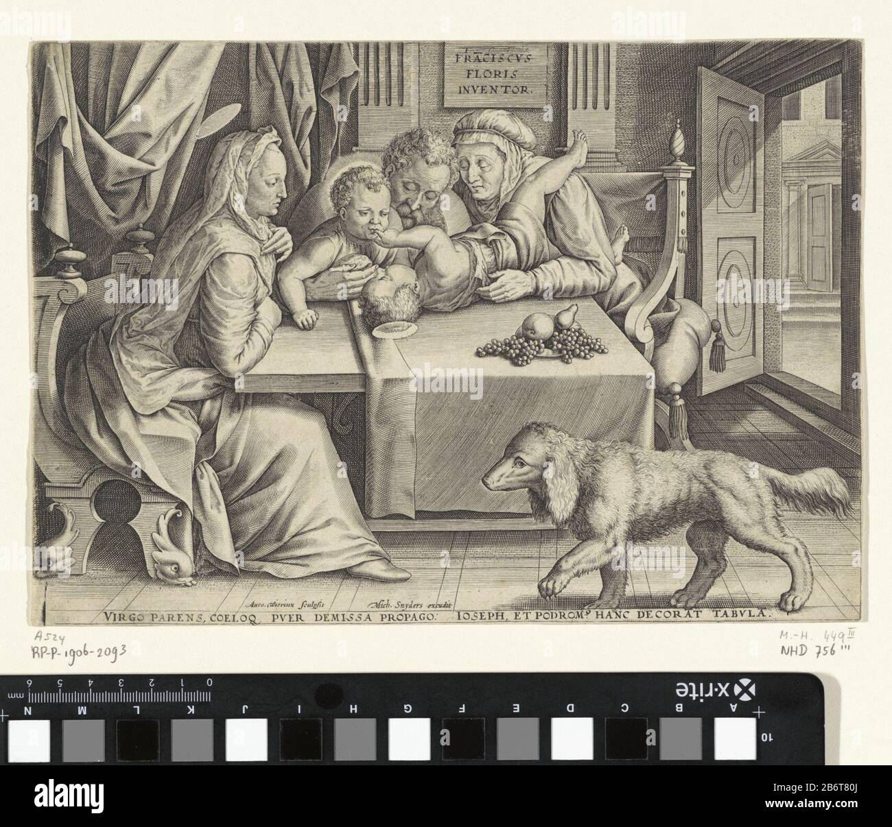 Die Heilige Familie traf Elisabet en Johannes de Doper Maria, Jozef en Elisabet zitten aan tafel in een vertrek. Jozef heeft het Christuskind op schoot. Johannes de Doper ligt op de tafel en steekt zijn er in de mond van Christus. Een hond loopt op de voorgrond. In de marge een onderschrift in het Latijn. Hersteller : Hersteller: Antonie wie: Rix (II) (vermeld op object)naar prent van: Cornelis Cortnaar ontwerp van: Frans Floris (I) (vermeld op object)uitgever: Michael Snijders (vermeld op object)Plaats Herstellen: Antwerpen datierend: 1565 - voor 1591 Physikalisches Material: T-Gravur: T-Papier Stockfoto