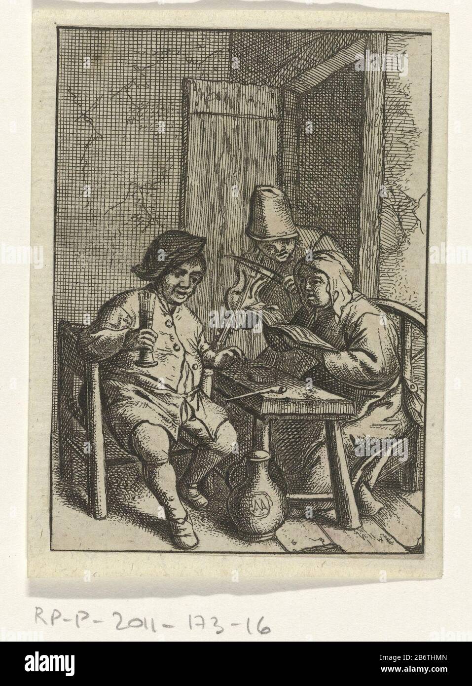Het-Konzert Hinterließ einen sitzenden Trinkmann am Tisch gegenüber einer sitzenden Frau, die eine Partitur für einen Mann mit Geige hinter ihrem Staat stoppte. Hersteller: Druckmaschine: Anonym zu drucken von: Adriaen van Ostade (Kopie an) Ort Herstellung: Europa Datum: 1.650 - 1.750 Physische Merkmale: Ätzmaterial: Papiertechnik: Ätzmaße: H 84 mm × W 60 mmToelichtingNa die Stockfoto