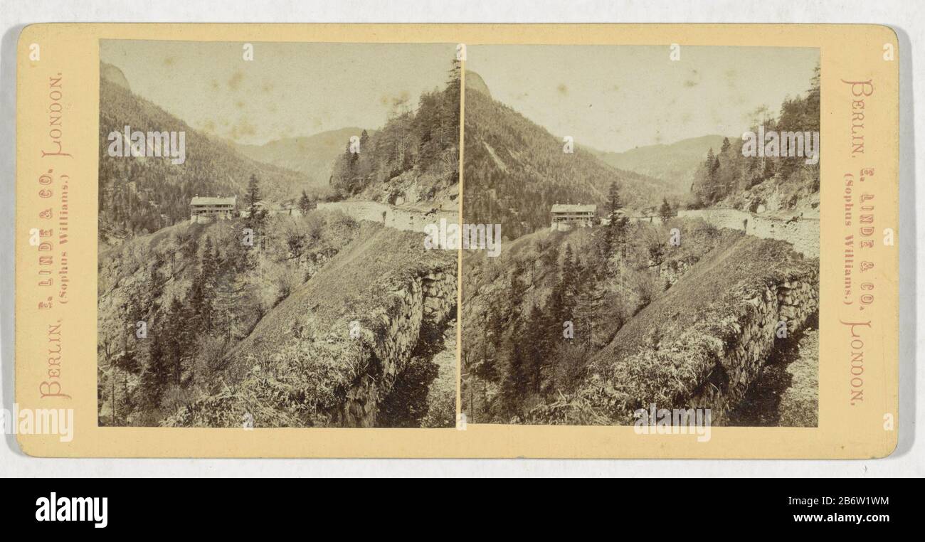 Hotel Mauthäusl, in der Nähe von Bad ReichenhallMauthäusel, bei Reichenhall (Titelobjekt) Objektart: Stereobild Artikelnummer: RP-F13539 Aufschriften / Marken: Nummer, Verso, handschriftlich: "Nr. 3." Hersteller: Fotograf: Anonymer Verleger: Linde & Co. (Sophus Williams), E. (Listed Property) Ort Herstellung: Fotograf: Bad Reichenhall Datum: Berlin Material: Papppapier Technik: Albumindrucke Abmessungen: Sekundäres Medium: H 87 mm × W 176 mm Betreff: Berghotel, Hostelwaren, gasthaus Stockfoto