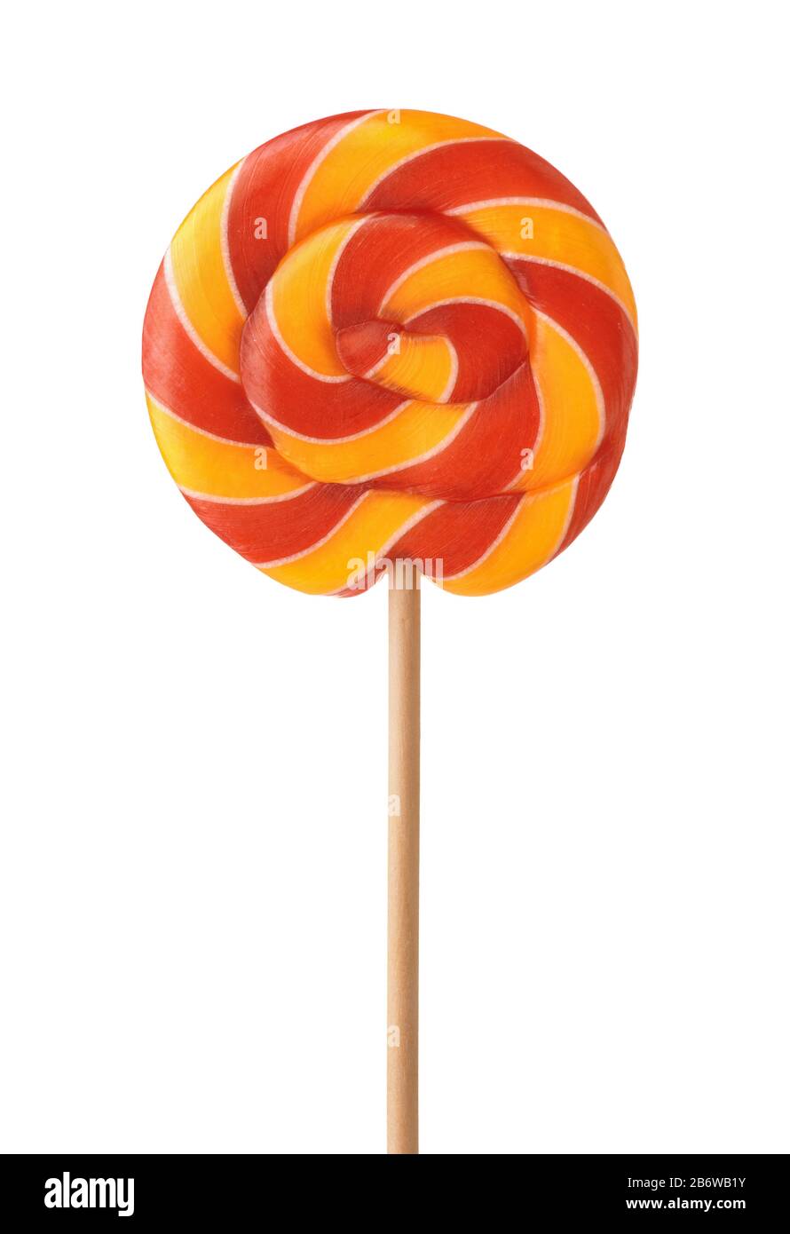 Vorderansicht der farbenfrohen, wirbelnden Lollipop-Süßigkeiten, isoliert auf Weiß Stockfoto