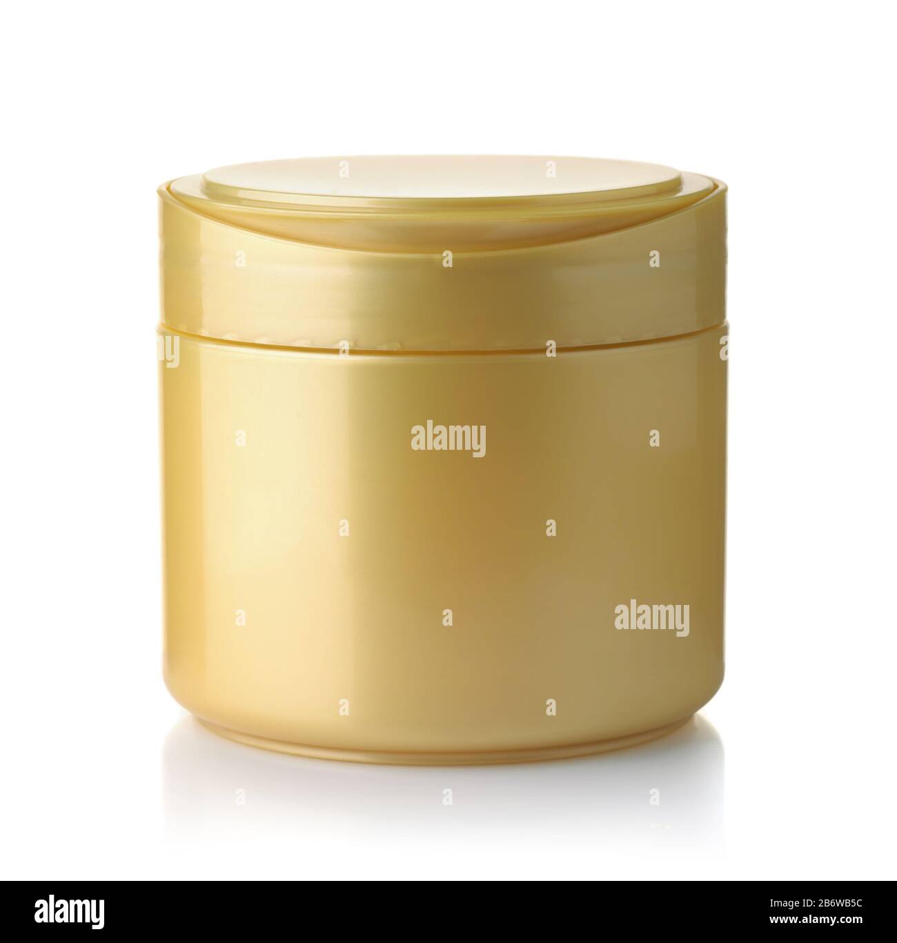 Vorderansicht des leeren goldenen Kosmetikbehälters aus Kunststoff, isoliert auf weiß Stockfoto