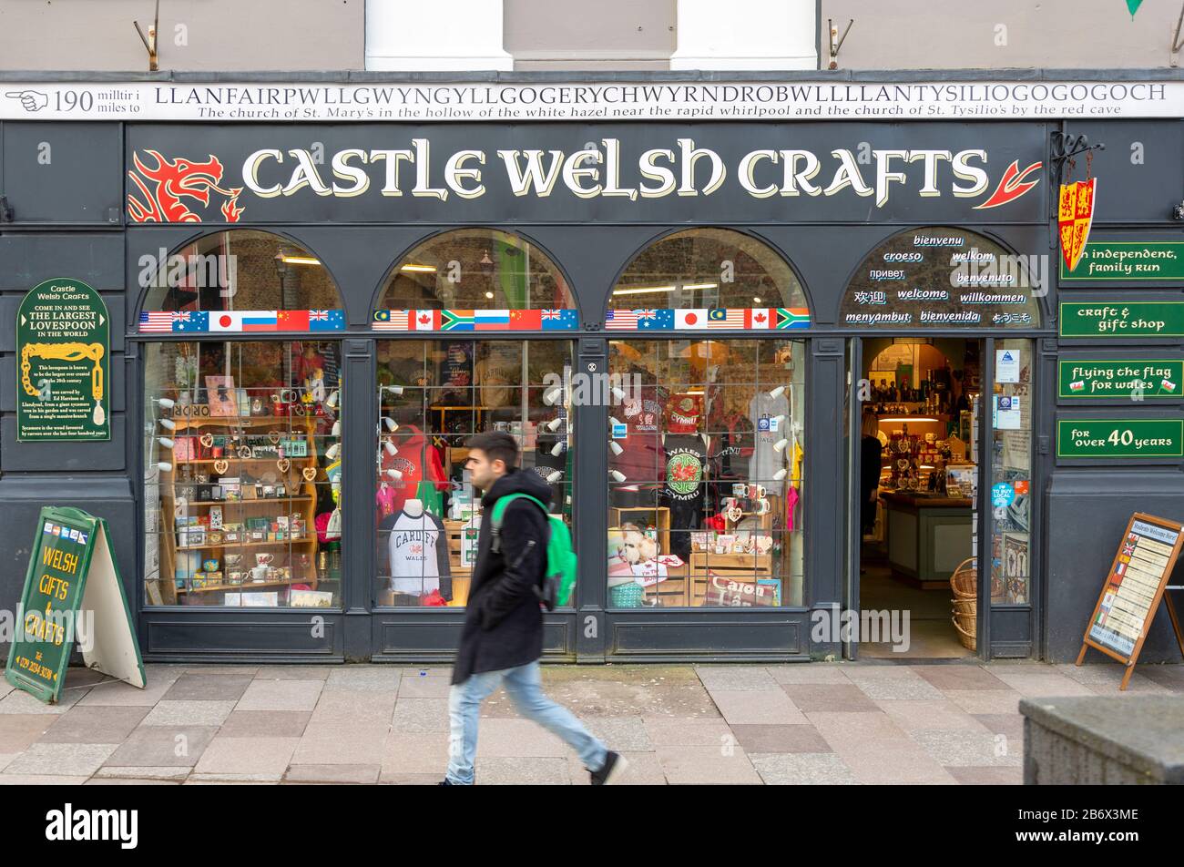 Souvenirladen Castle Welsh Crafts, Stadtzentrum von Cardiff, South Wales, Großbritannien Stockfoto