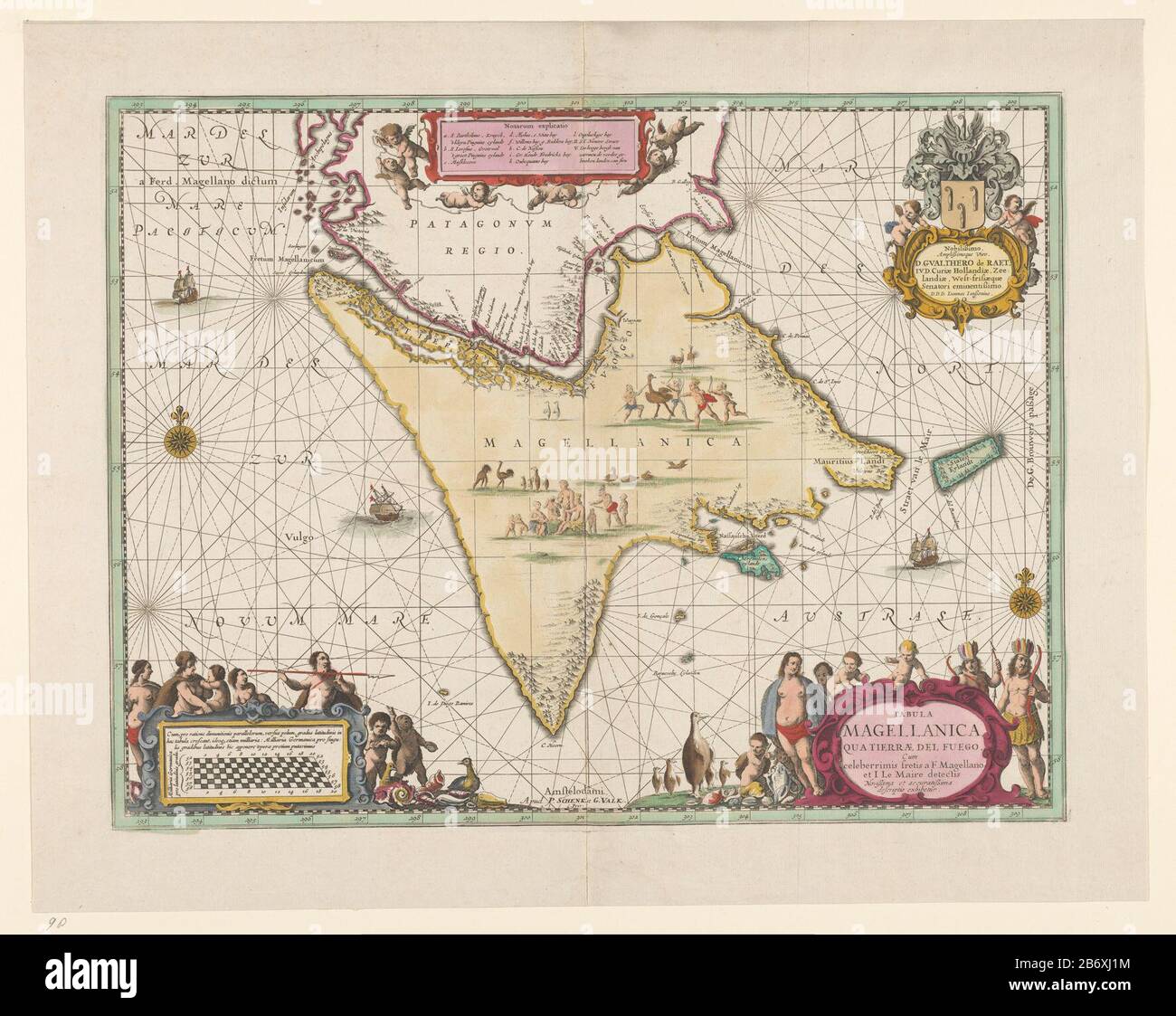 Kaart van Vuurland Tabula Magellanica qua Tierrae del Fuego (titel op object) Karte von Feuerland und der Straße von Magellan, grün umrandet, Flächen farbig. Zwei Kompasse, Schiffe auf See, Bilder von der Jagd und dem Verzehr von Menschen und Vögeln im Land. Unten links die Skala und rechts, unter dem Titel Kartusche umgeben von Fuegianen, Pinguinen und Muscheln. Rechts der Befehl von Johannes Janssonius an Gualtherus de Raet, mit Mantel und Helm, flankiert von zwei Putten. Hersteller : Herausgeber: Peter Schenk (I) (denkmalgeschütztes Gebäude) Herausgeber: Gerard Valck (denkmalgeschütztes Gebäude) Verleger John Janssonius (aufgeführt auf o Stockfoto