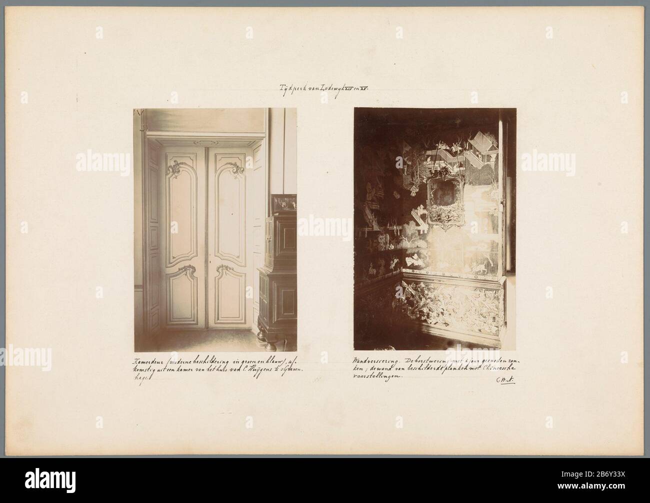 Kamerdeur en een wandbetimmering Hinterließ eine mit stilisiertem Blattmotiv dekorierte Zimmertür, rechte Wandverkleidung in Chinesischlack, aus dem Palast der friesischen Stadthoulder. Hersteller : Fotograf: Anonymer Ort Herstellung: Europa Datum: CA. 1875 - ca. 1900 Physikalische Merkmale: Tageslicht Gelatine silberfarbenes Druckmaterial: Pappe Papiertechnik: Tageslicht Gelatine silberfarbenes Druckbild Abmessungen: Blatt: H 314 mm × W 446 mm Betreff: Von Wanddeckblatt, Tendrillen, Zweigen  Schmuck - AA - stilisiert Stockfoto