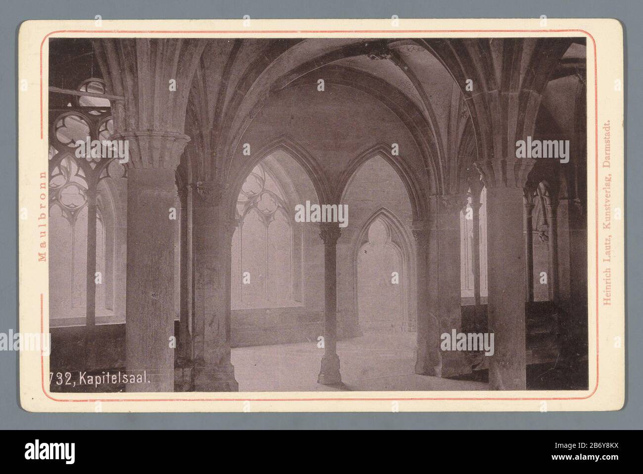 Kapittelzaal in de Abdij van Maulbronn Kapitelsaal (titel op object) Maulbronn (serietitel) Kapitelhaus in Stift Maulbronnkapitelsaal (Titelobjekt) Maulbronn (Serientitel) Objektart: Fotomechanischer Druck Artikelnummer: RP-F 00-9247 Aufschriften / Marken: Nummer, Nachschrift, gedruckt: '732'oprift: Verlag: 17. Juli 1894: Handschriftlicher Hersteller: "Verso" Kunstverlag Lautz (auf Objekt angegeben) Ort Herstellung: Hersteller: Stift Maulbronnuitgever: Darmstadt-Dating: CA. - ca. 1900 Material: Pappe Papiertechnik: Lichtdruck Abmessungen: Bild: H Stockfoto