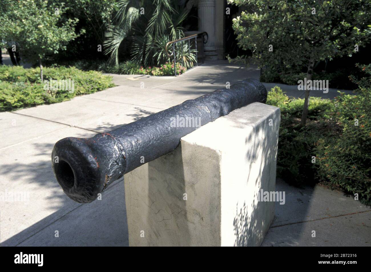 San Antonio, Texas: Kanonen, die in der Schlacht von Alamo 1836 verwendet wurden, einer der bekanntesten Schlachten während des Texaner-Krieges um die Unabhängigkeit von Mexiko, die im Alamo ausgestellt wurde. ©Bob Daemmrich Stockfoto