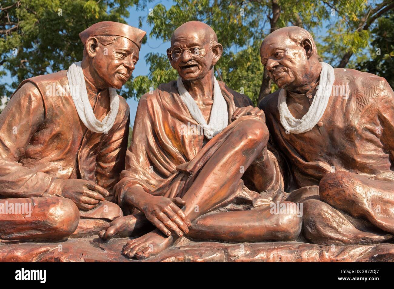 Gandhi-, Nehru- und Sardar-Patel-Statue im Sardar Vallabhbhai Patel National Memorial Museum Ahmedabad Gujarat Indien Stockfoto
