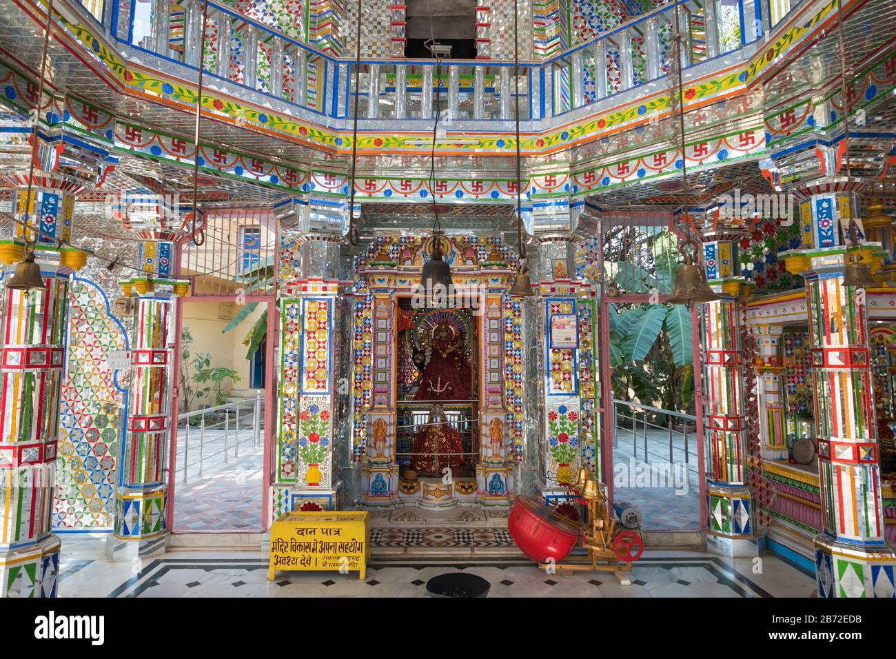 Rupamata-Tempel Udaipur Jodhpur Straße Rajasthan Indien Stockfoto