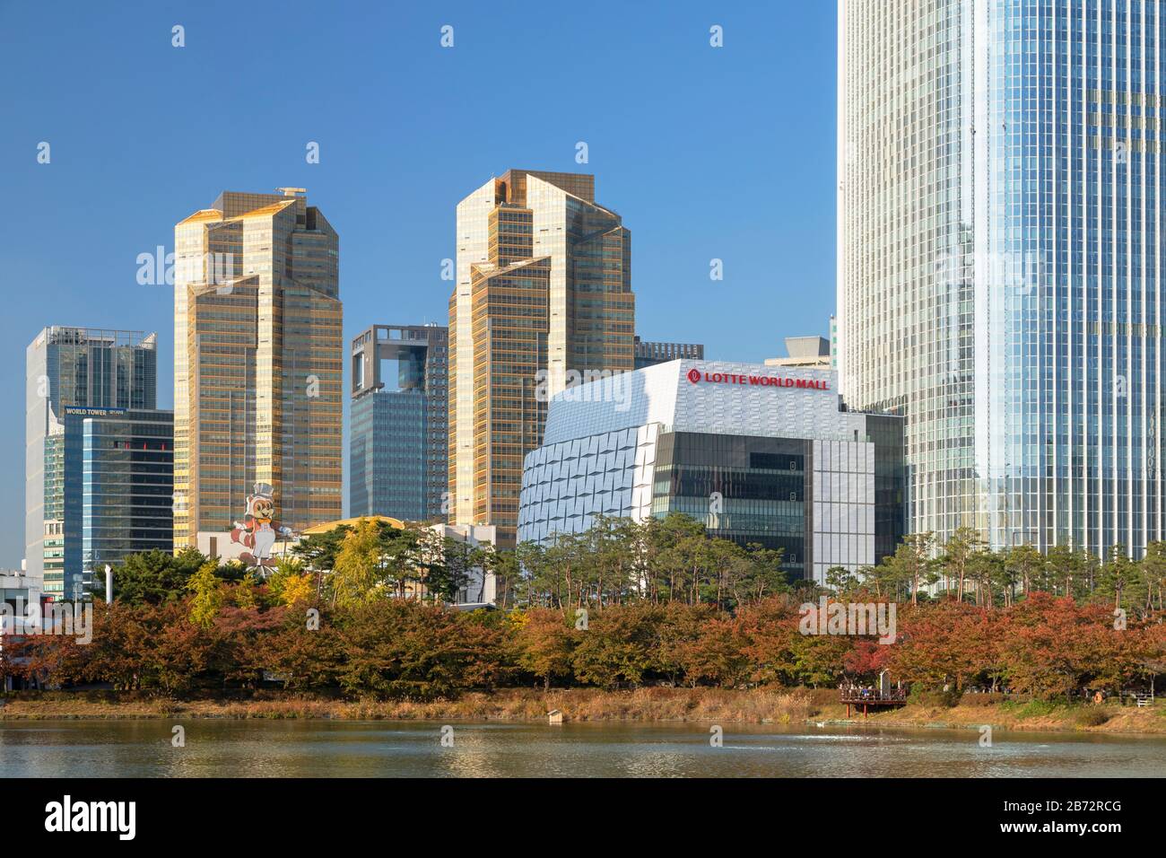 Lotte World Tower und Lotte World Mall, Seoul, Südkorea Stockfoto