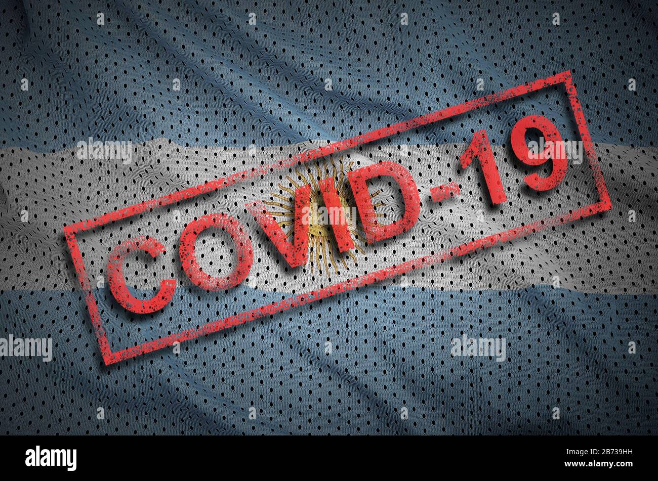 Argentinische Flagge und roter Covid-19-Stempel. Coronavirus 2019-nCov-Outbreak-Konzept Stockfoto