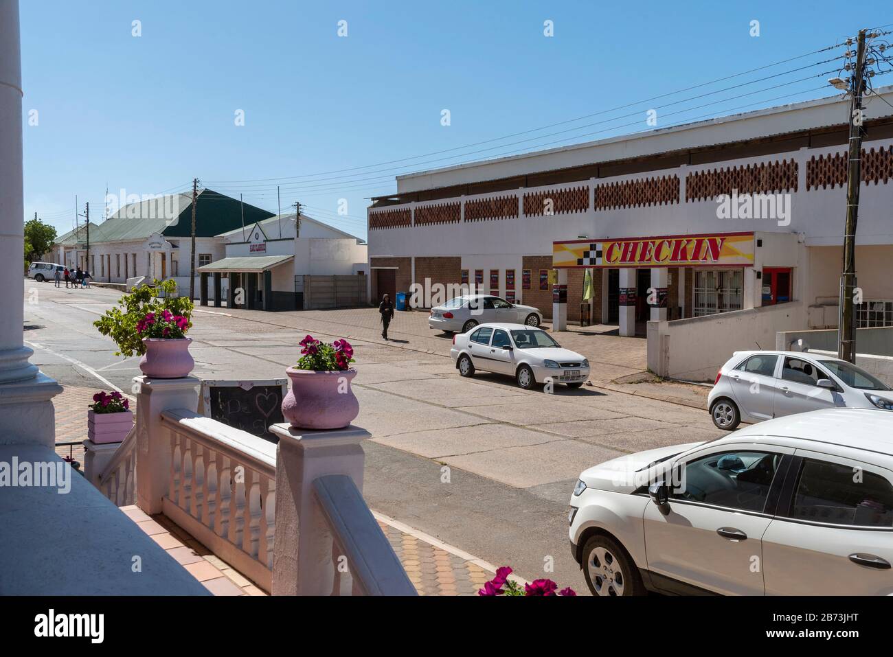 Albertinia, Westkaper, Südafrika. Dezember 2019. Hauptstraße in dieser verschlafenen Stadt Albertinia an der Touristen-Garden-Route, Südafrika Stockfoto