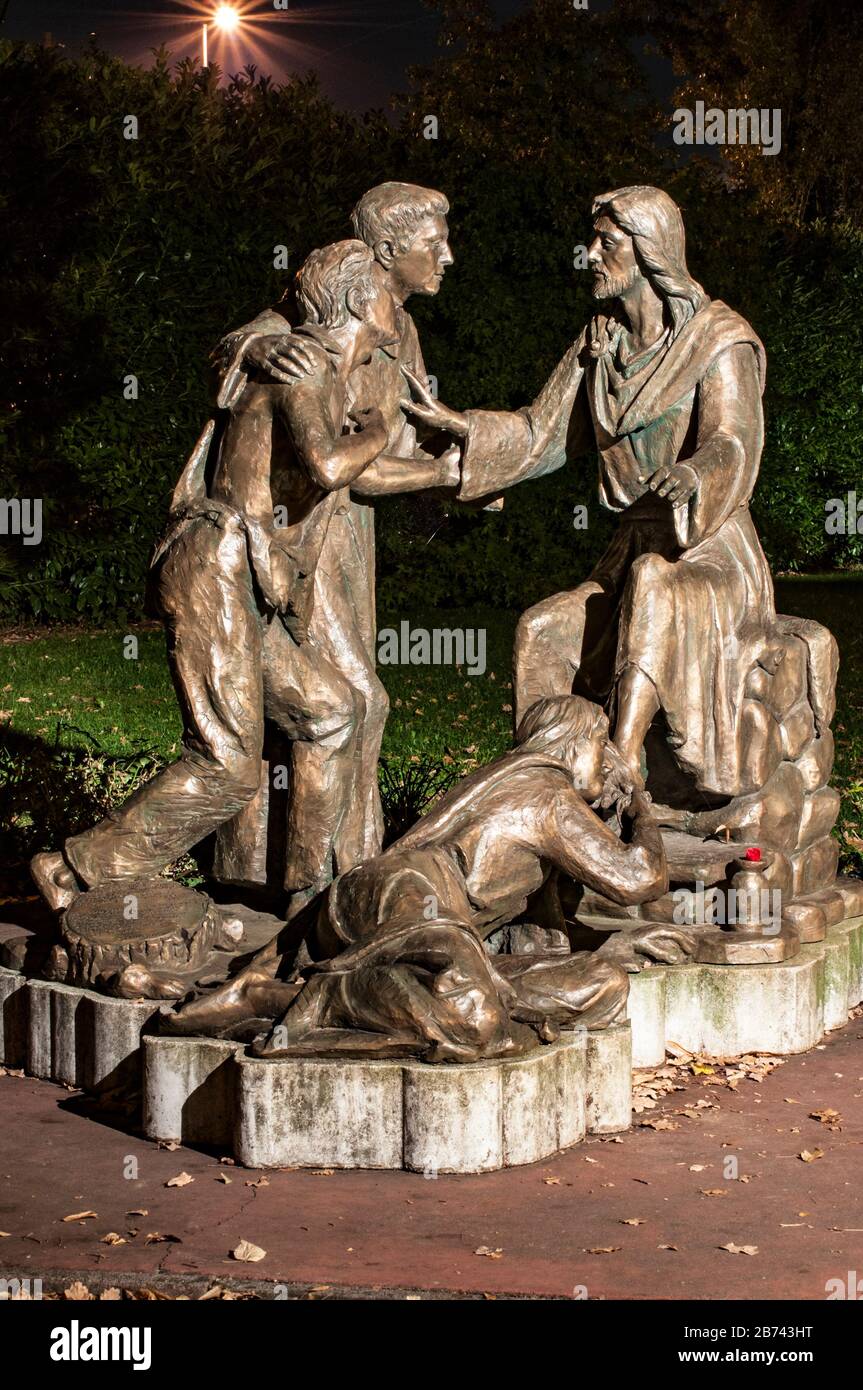 Statue des heiligen Anthony Bronze und Jesus - Camposampiero, Italien Stockfoto