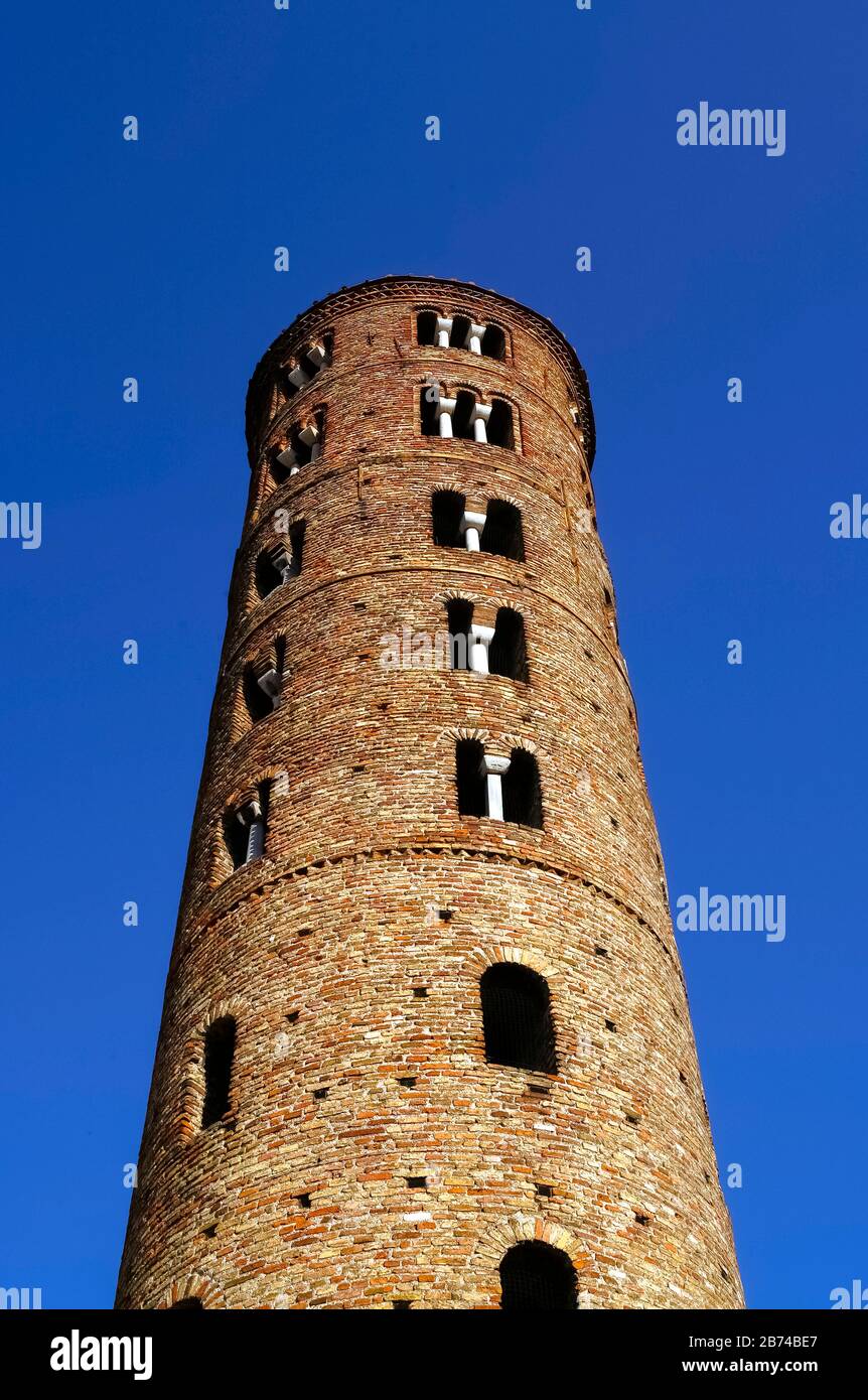 Italien Emilia Romagna - Ravenna - Basilika Sant'Apollinare Nuovo - Kirchturm Stockfoto