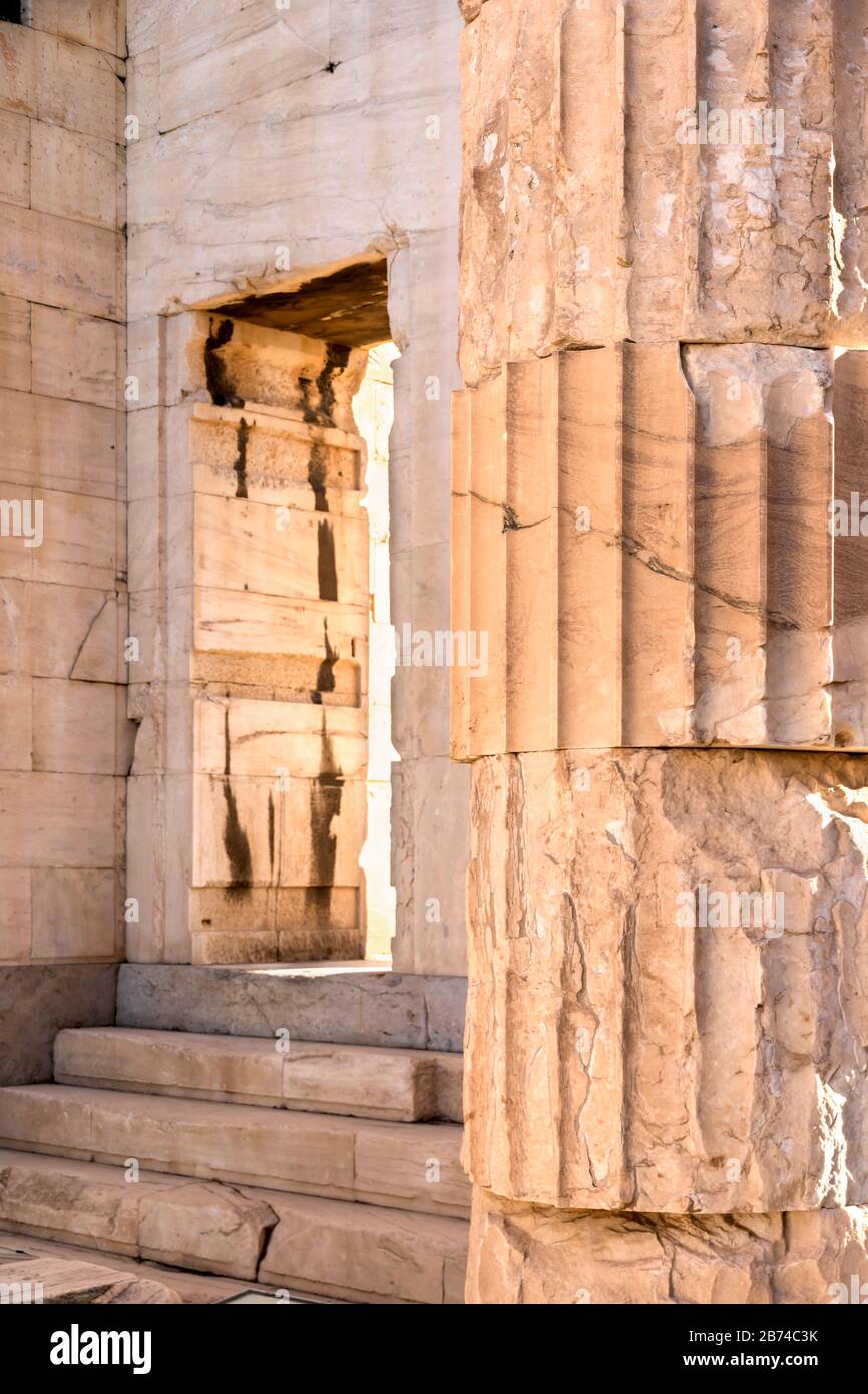 Blick auf die Akropolis. Berühmter Ort in Athen - Hauptstadt Griechenlands. Antike Denkmäler. Stockfoto