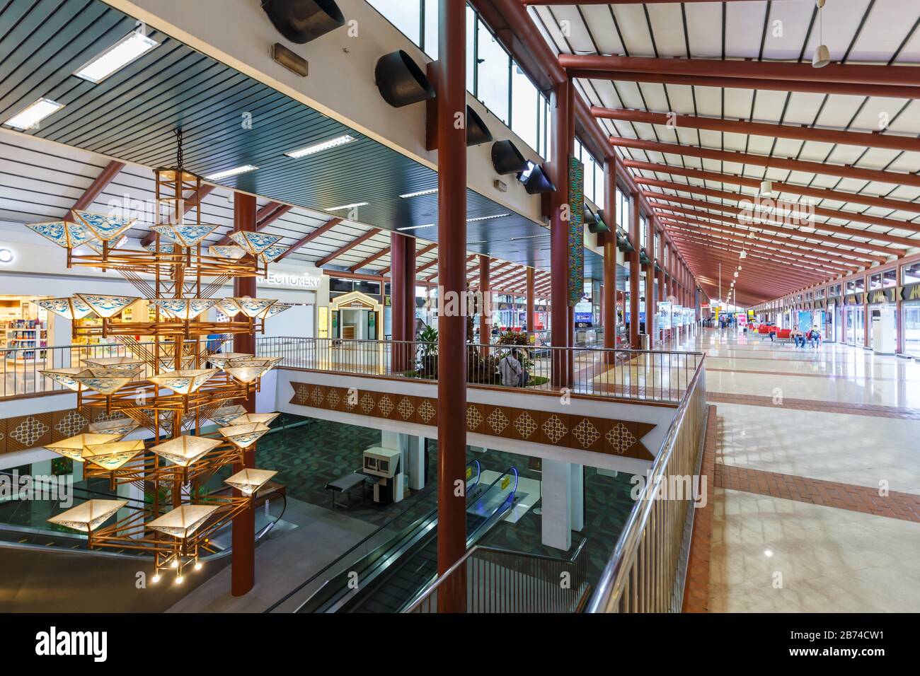 Jakarta, Indonesien - 28. Januar 2018: Terminal 2 am Flughafen Jakarta (CGK) in Indonesien. Weltweite Verwendung Stockfoto