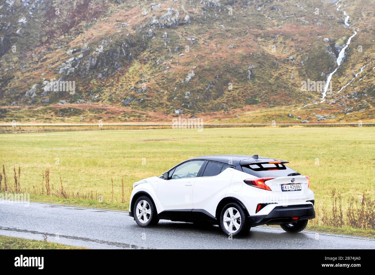 Toyota C-HR Hybrid Stockfoto