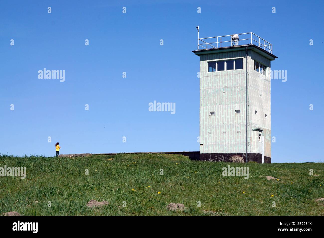 Grenzdenkmal Hoetensleben, ehemalige Grenzbefestigungen der DDR in Hoetensleben, der heutigen Landesgrenze zwischen Sachsen-Anhalt und Niedersachsen. In diesem Jahr, am 9. November 2019, wird der Fall der Berliner Mauer zum 30. Jahrestag ihres Falls. [Automatisierte Übersetzung] Stockfoto