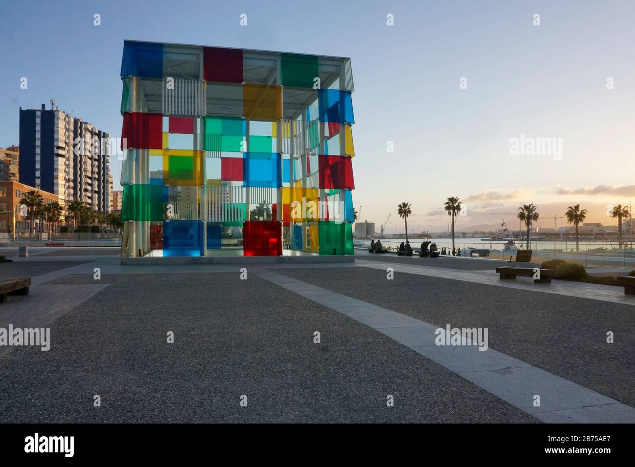 Centre Pompidou von Málaga, Spanien, Costa del Sol, am 13.02.2019. 2015 entstand das Kulturzentrum "El Cubo", in dem 90 Kunstwerke aus der Sammlung des Pariser Museums ausgestellt sind. [Automatisierte Übersetzung] Stockfoto