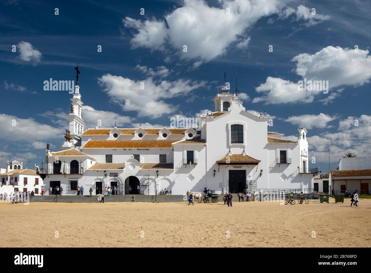 Blick auf das Festival El Rocio, Huelva, Andalucia. Spanien Stockfoto