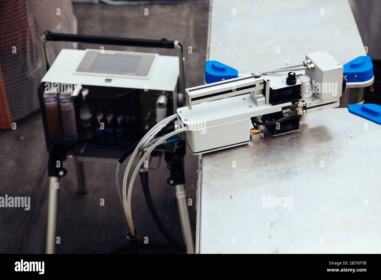 Moderne Pflanzenfotosynthese und Gasaustauschmessgerät. Stockfoto