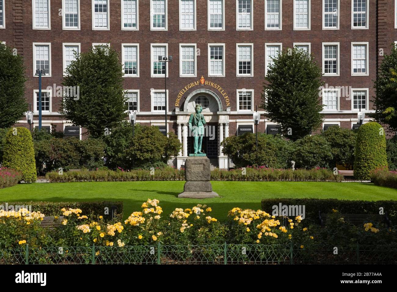 Edvard Grieg Statue in Festplassen, Bergen City, Norwegen, Skandinavien Stockfoto