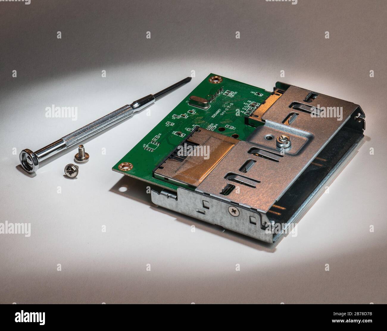 Standzeit eines Computerlaufwerks nach dem Entfernen von einem Computer Stockfoto