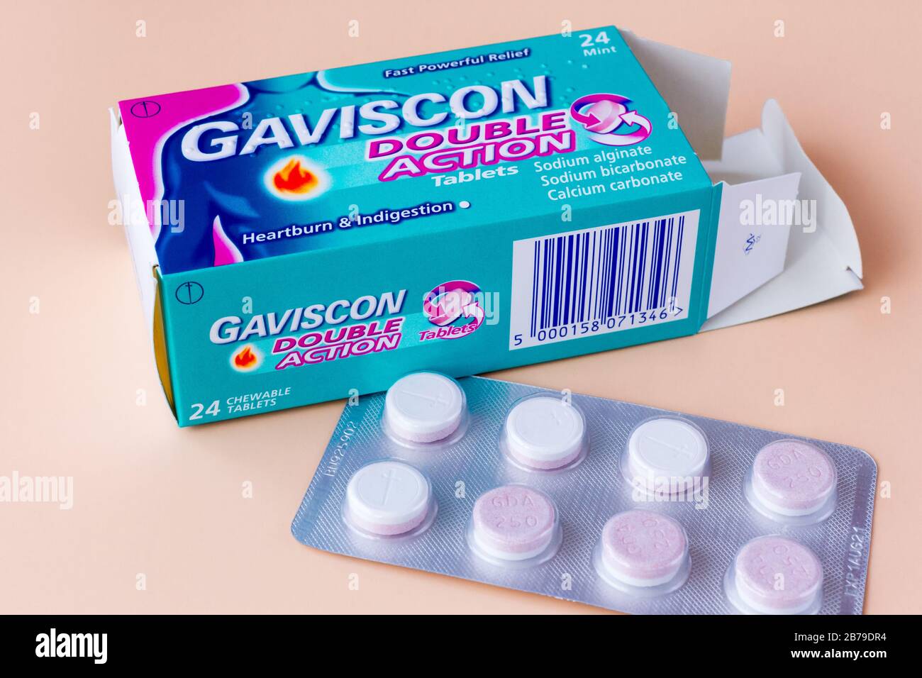 Foto von Box of Gaviscon Double Action Tabletten für Sodbrennen und Verdauungsstörungen Stockfoto