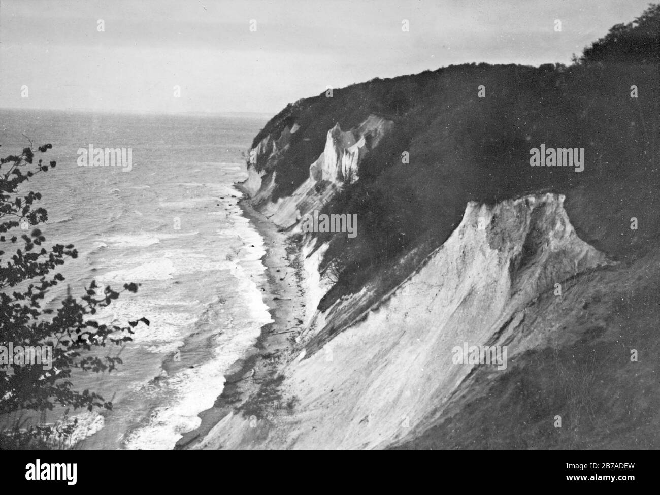 Blick entlang der Ostküste von Arndtblick, ca. 1920, Insel Rügen, Pomerania, Deutschland Stockfoto