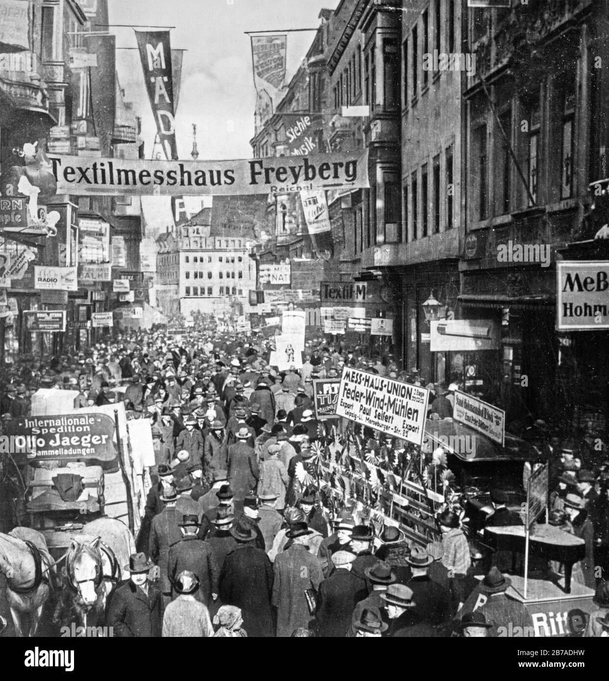 Petersstraße während der Messe, ca. 1920, Leipzig, Sachsen, Deutschland Stockfoto