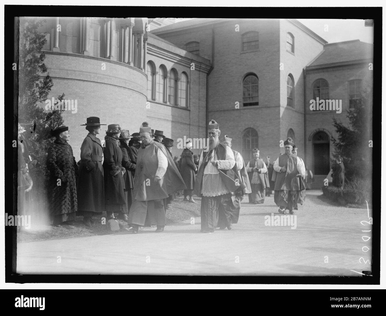 GIBBONS, JAMES, KARDINAL. BISCHOFSJUBILÄUM FÜR KARDINAL GIBBONS AN DER KATHOLISCHEN UNIVERSITÄT. MÖNCH, PRIESTER USW. Stockfoto