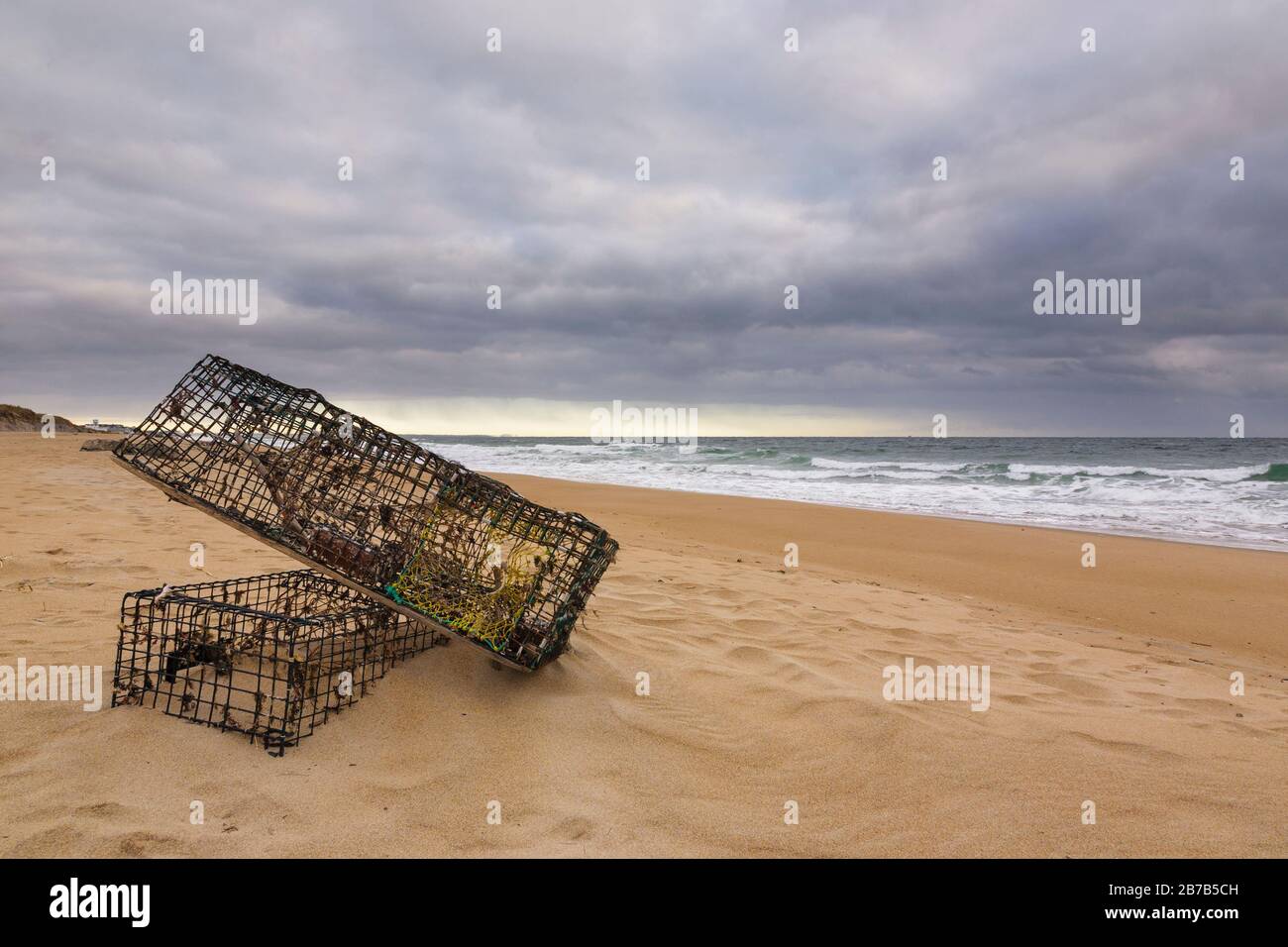 Salisbury Beach State Reservation in Salisbury, Massachusetts, USA an einem sehr bewölkten Tag. Stockfoto