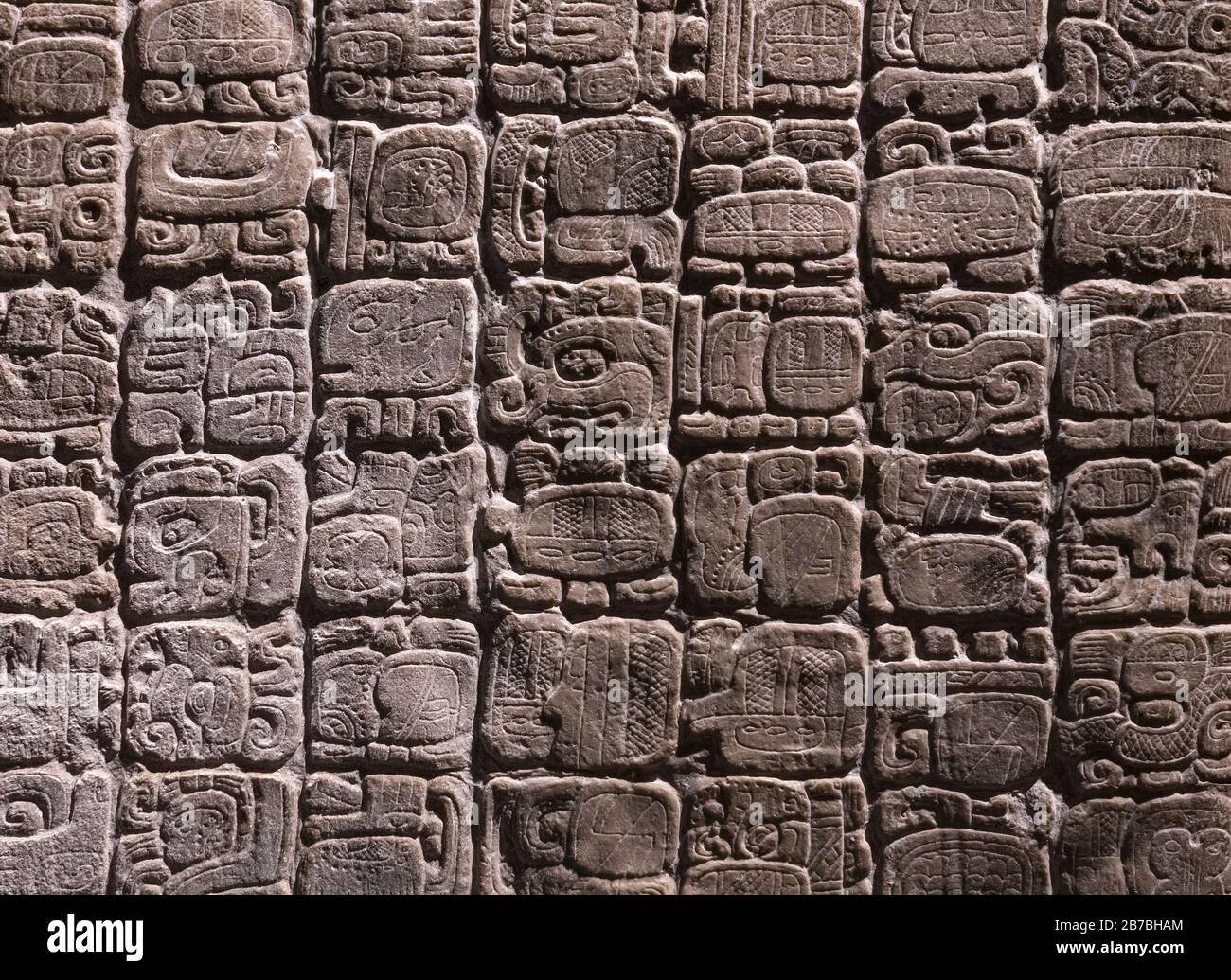 Maya-Alphabet. Hieroglyphische Schreibsysteme in Copan (Honduras), Tikal (Guatemala) und Chichen Itza, Palenque, Uxmal (Mexiko). Stockfoto